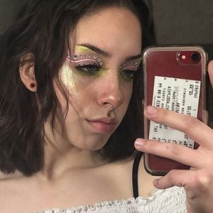 Meet your Posher, Ang